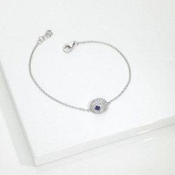 Pulsera con colgante ovalado de diamantes y zafiro azul 2