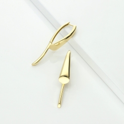 Pendientes colgantes en oro amarillo 18k con diseño geométrico 2