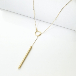 Collar lazo en oro amarillo 18k con barra 2