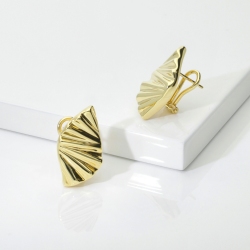 Pendientes  oro amarillo 18k con forma de hoja 2
