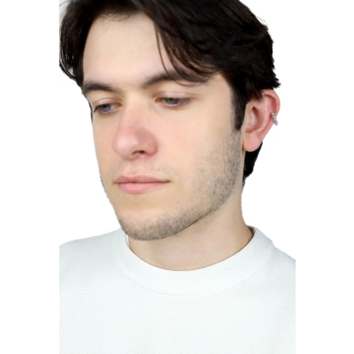 Earcuff en oro blanco 18k con tachuelas