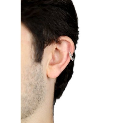 Earcuff en oro blanco 18k con tachuelas