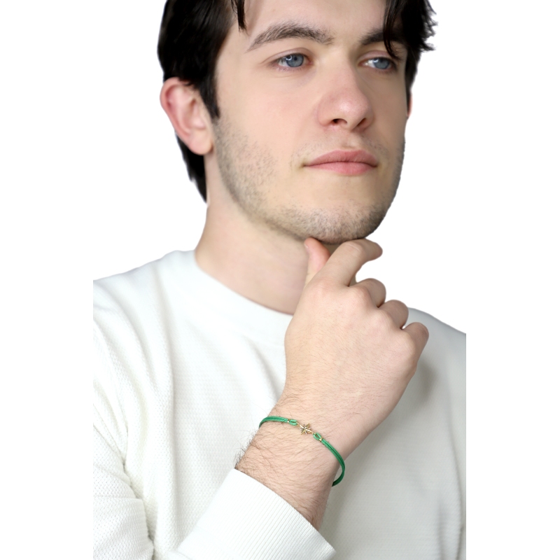 Pulsera tela verde y estrella en oro amarillo y blanco 18k