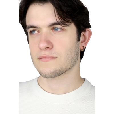 Pendiente único en oro amarillo 18k con fila de diamantes negros