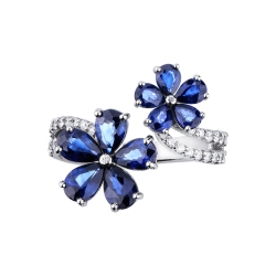 Anillo abierto en oro blanco con doble flor, zafiros y diamantes 2