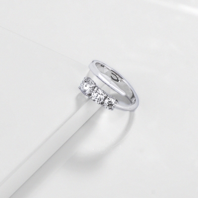 Anillo trilogy Tu y yo en oro blanco 18 quilates con diamantes 