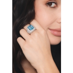 Anillo en oro blanco 18k con aguamarina y diamantes 2