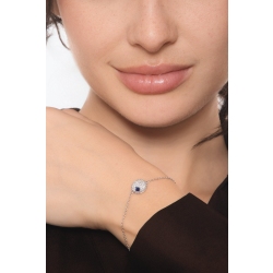 Pulsera con colgante ovalado de diamantes y zafiro azul 2