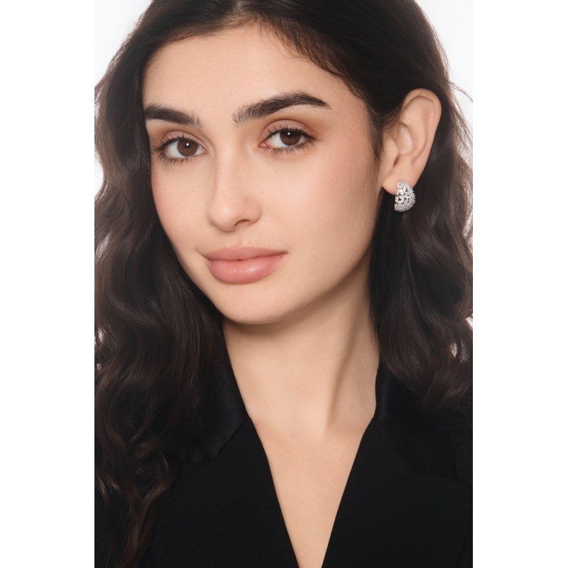 Pendientes de diseño con ilusión de navettes en oro blanco Pendientes de diseño con ilusión de navettes en oro blanco