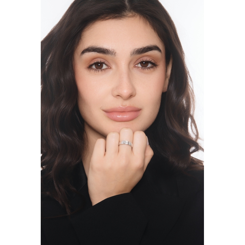 Anillo solitario Oro Blanco 18k con diamante 0,50 ct 