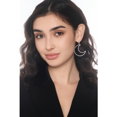 Pendientes media luna en oro blanco 18k con diamantes