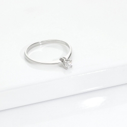Anillo Solitario Oro Blanco 18K 4 Garras y Diamante