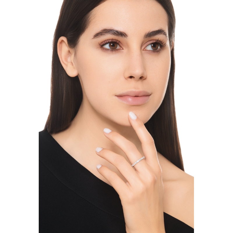 Anillo Eternity en oro blanco 750 con diamantes