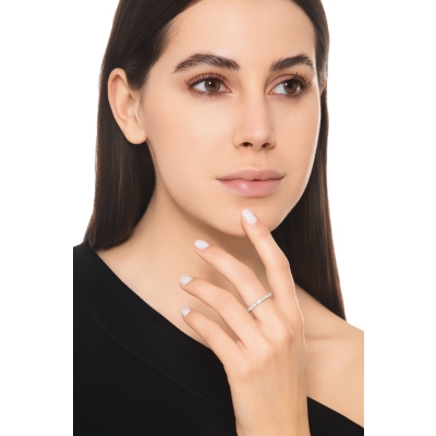 Anillo Eternity en oro blanco 750 con diamantes