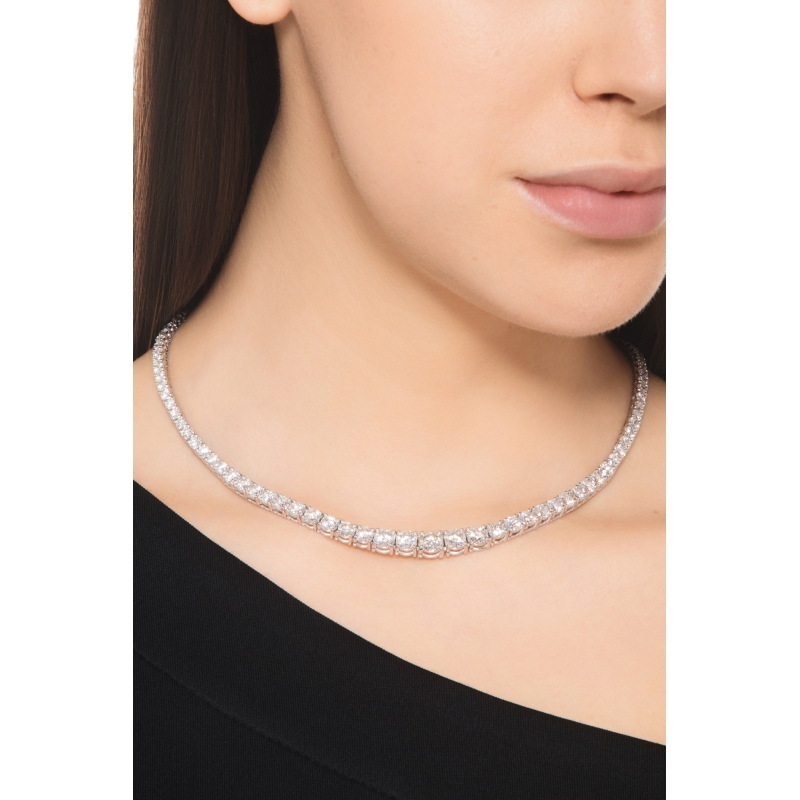 Collar de diamantes en oro blanco 750