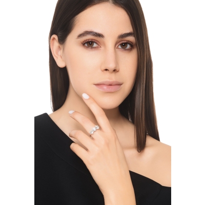 Anillo en oro blanco 18K con diamantes trilogy ct 0.30