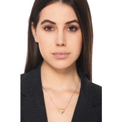 Collar de oro amarillo 18k con colgante corazón texturizado