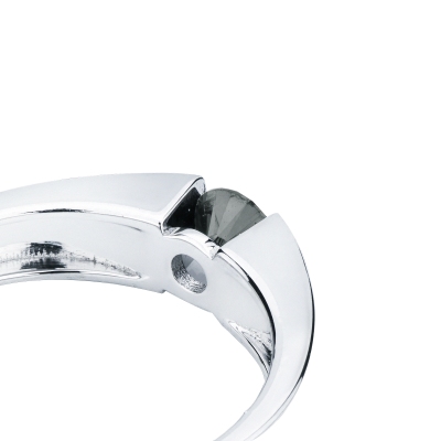 Anillo Solitario en Oro Blanco 750 con Diamante Negro 0.45 ct