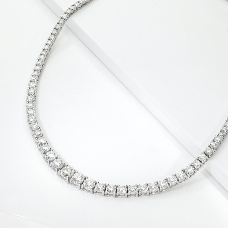 Collar de diamantes en oro blanco 750