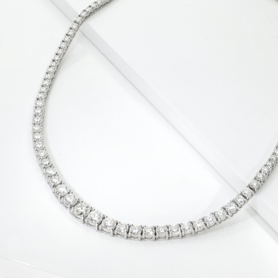 Collar de diamantes en oro blanco 750