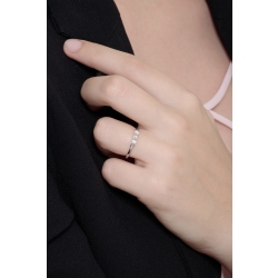 Anillo trilogy mujer en oro blanco 18k con diamantes 0.30 ct  2