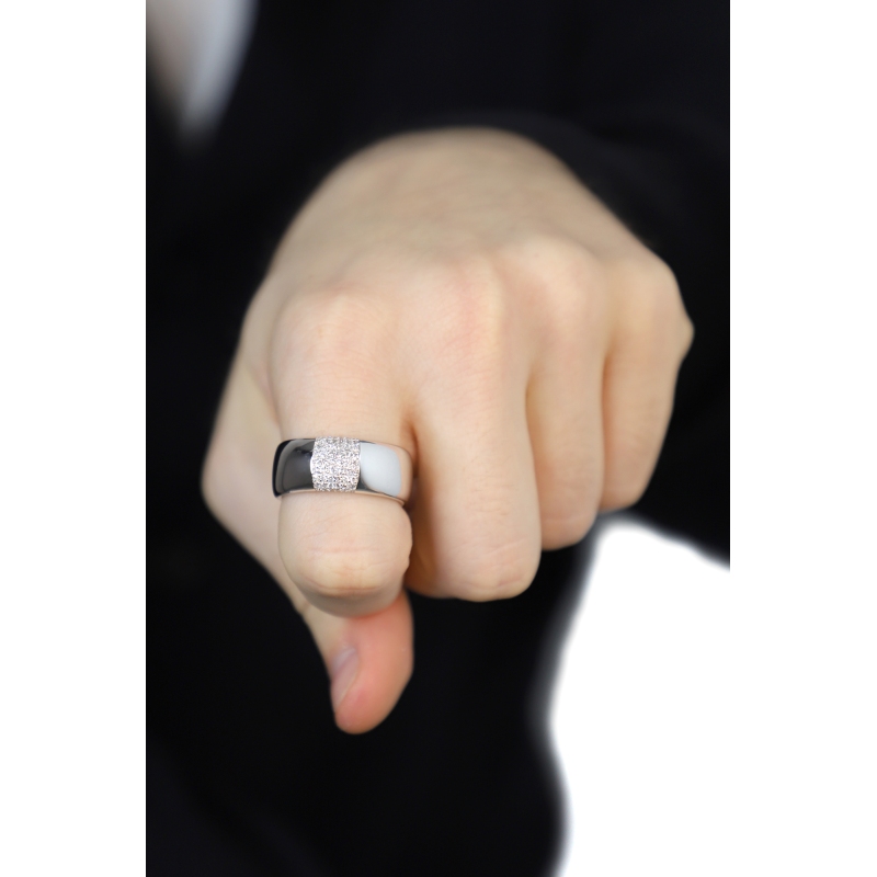 Anillo para Hombre en Oro Blanco 18k con Diamantes