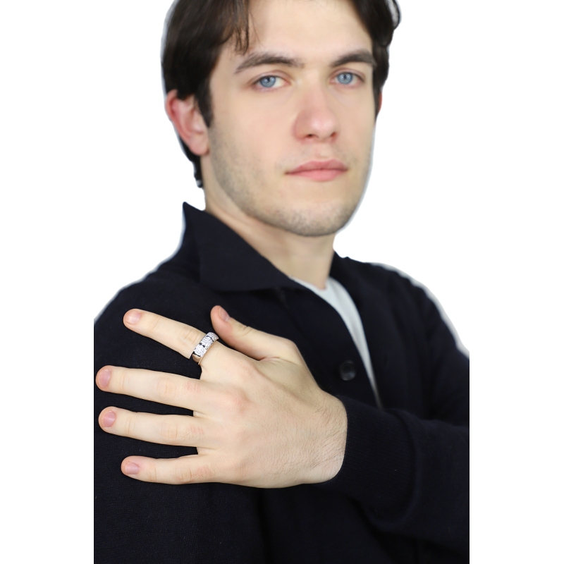 Anillo de Hombre en Oro Blanco 750 con Diamantes Naturales