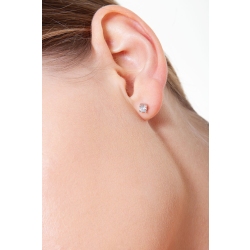 Pendiente mono diamante y oro 18k blanco 2