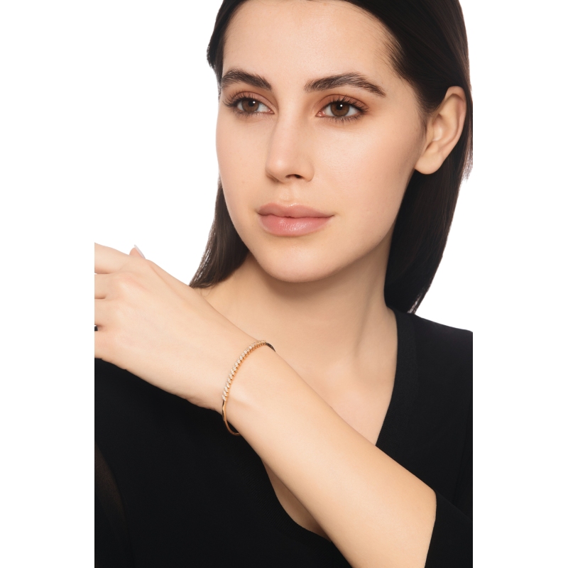 Brazalete semirrígido oro rosa 18 quilates con diamantes
