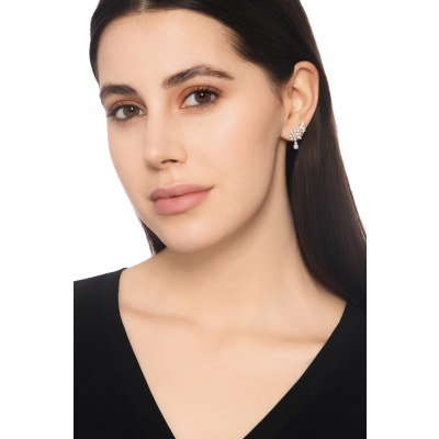 Pendientes fantasía en oro blanco 18 quilates con diamantes 