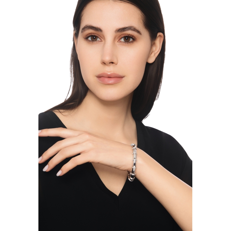 Pulsera elástica en oro blanco 18k con hileras de diamantes