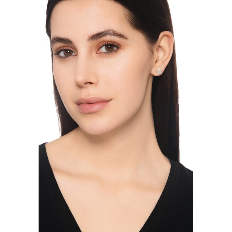 Pendientes en oro blanco 18K con diamantes en forma de estrella