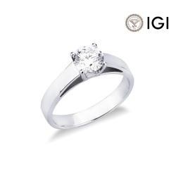 Anillo solitario en oro blanco 18K con diamante certificado IGI 0,90CT 