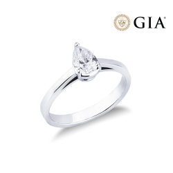 Anillo con diamante lágrima 0,50 ct GIA en oro blanco 18k