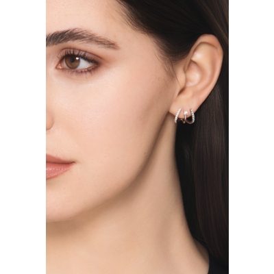 Pendientes curvados en oro blanco 750 con diamantes