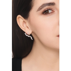 Pendientes asimétricos en Oro Blanco 18k con diamantes 2