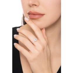 Anillo oro blanco 18k diamante GIA 0.50 ct  princesa con halo diamantes 2