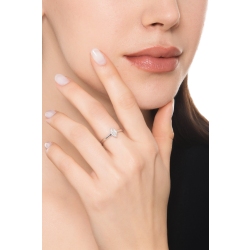 Solitario con diamante marquise GIA 0,50 ct Oro Blanco 18k 2