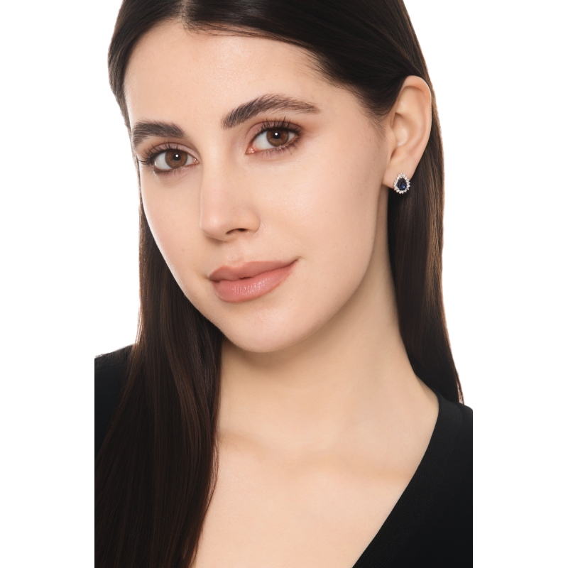 Pendientes oro blanco 18K zafiros gota y diamantes