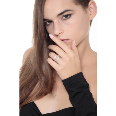 Anillo flexible en oro blanco y rosa 18k con diamantes