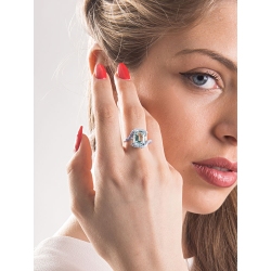 Anillo en oro 18k con aguamarina octagonal y diamantes 2