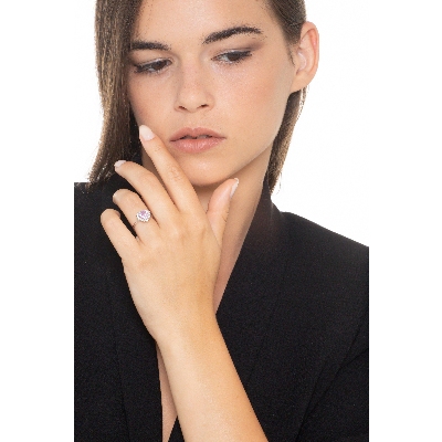 Anillo corazon oro blanco 18k con zafiro rosa y diamantes