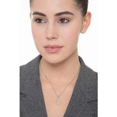 Collar en Oro Blanco 18k con Letra N y Diamantes