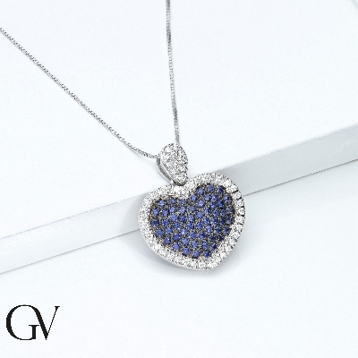 Colgante Corazón Pavé Zafiros Azules y Diamantes Oro Blanco 18k