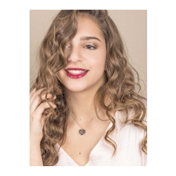Collar corazón pavé en oro blanco de 18k con diamantes negros y blancos 2