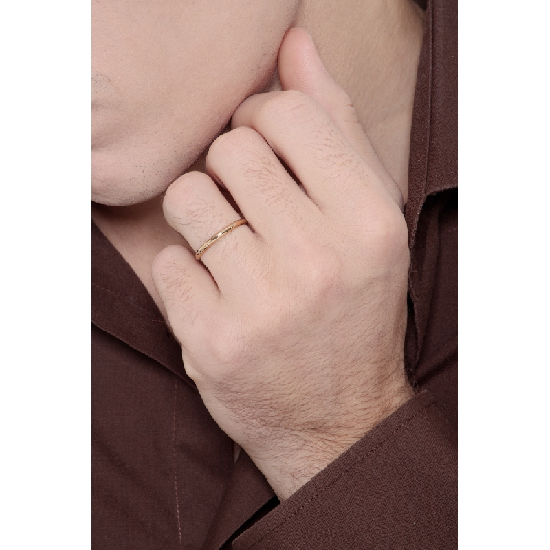 Alianza de boda fina en oro amarillo 18 quilates Alianza de boda fina en oro amarillo 18 quilates