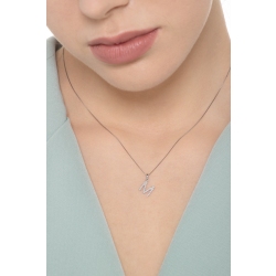 Collar en oro blanco de 18k con letra M engastada con diamantes 2