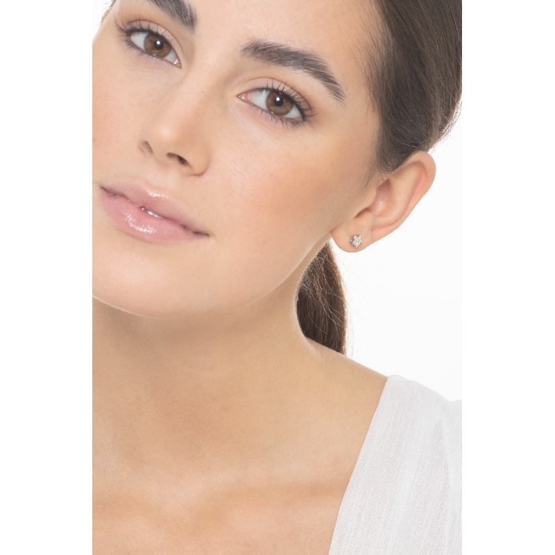 Pendientes estrella con diamantes Oro Blanco 18k