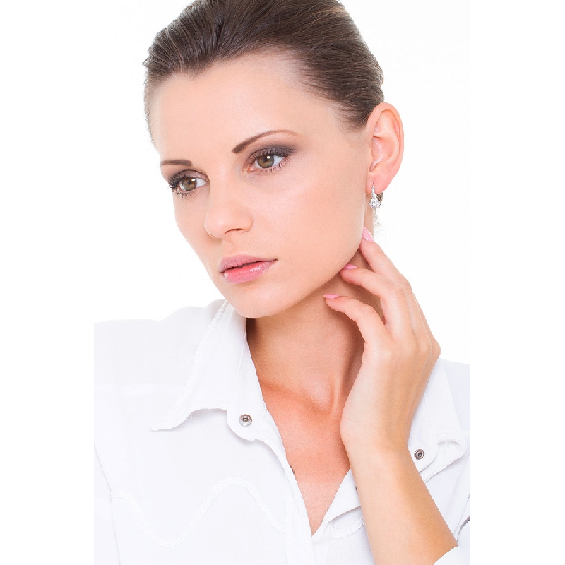 Pendientes flor oro blanco 18K diamantes Pendientes flor oro blanco 18K diamantes