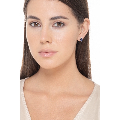 Pendientes en oro 18K con zafiros en forma de corazón y diamantes